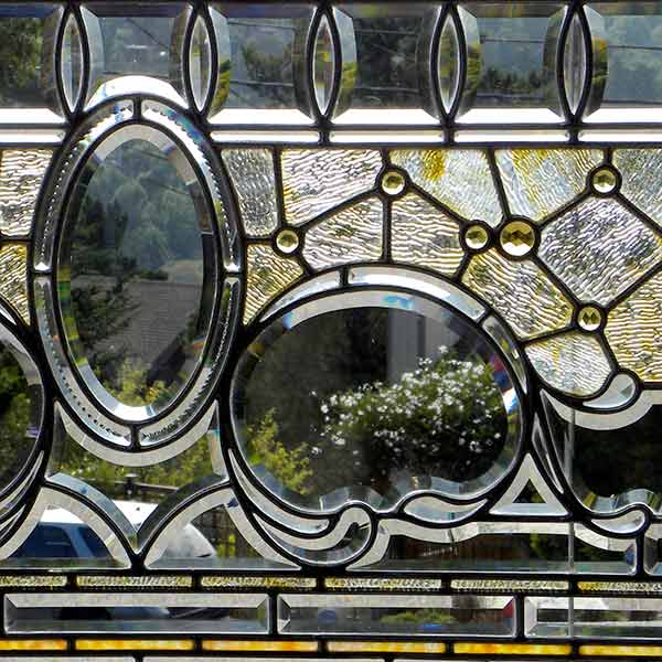 Detail of AE552 Victorian Combo Glass Window